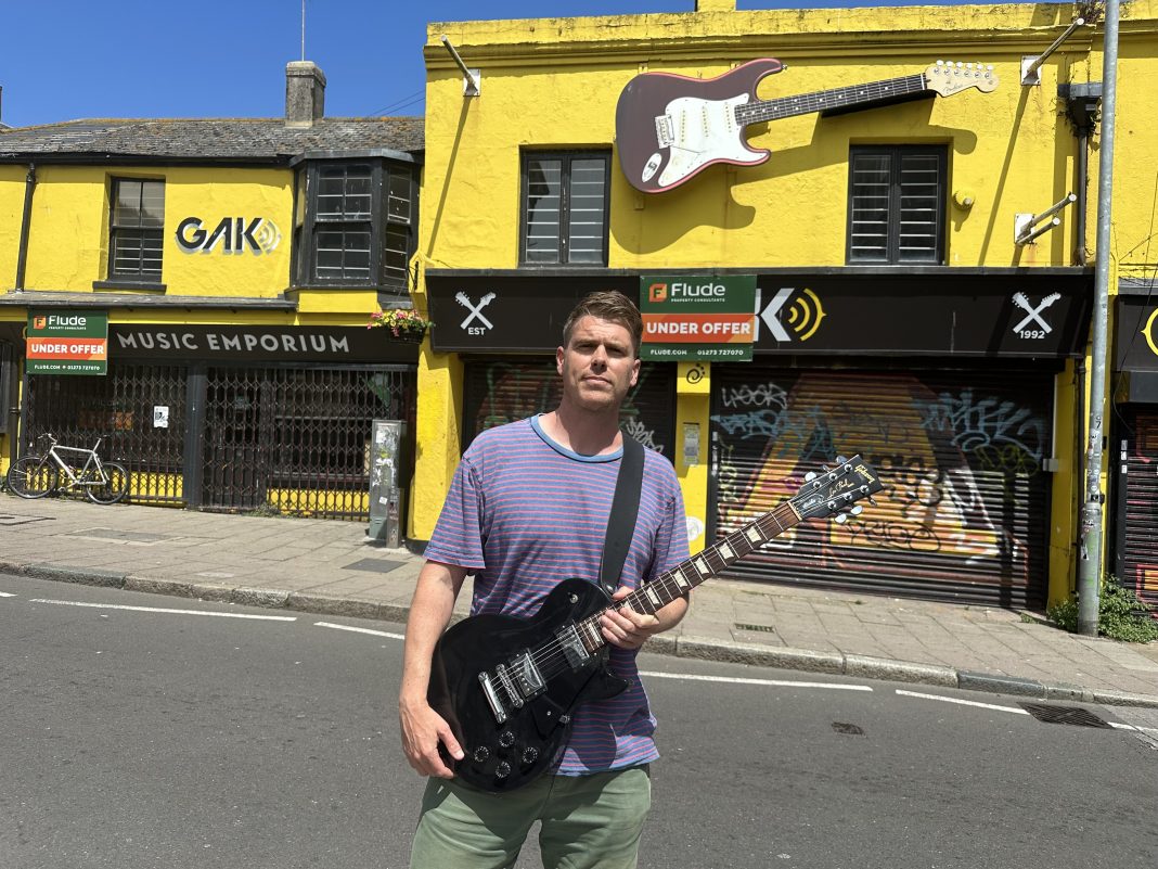 Save Our Guitar Shops